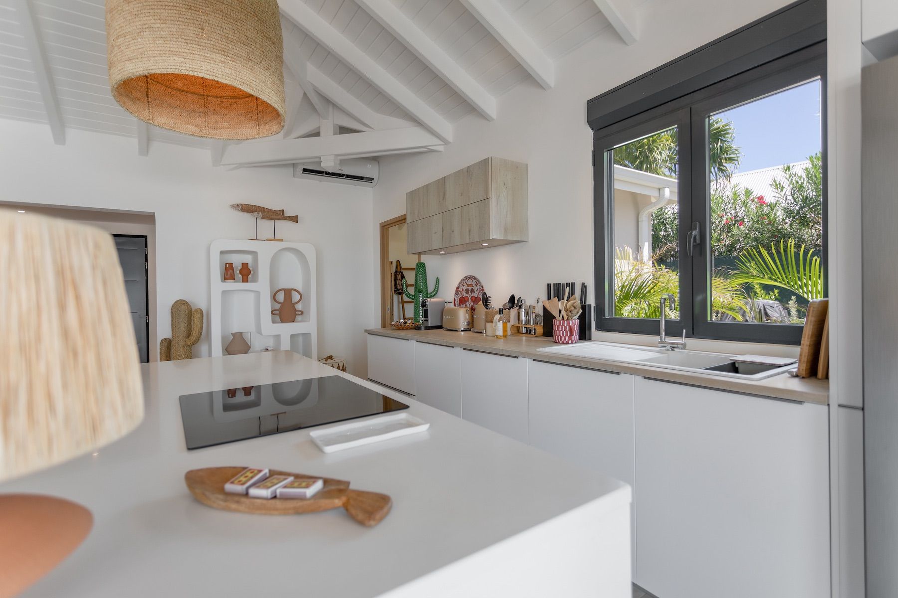 The Beach House villa photo.